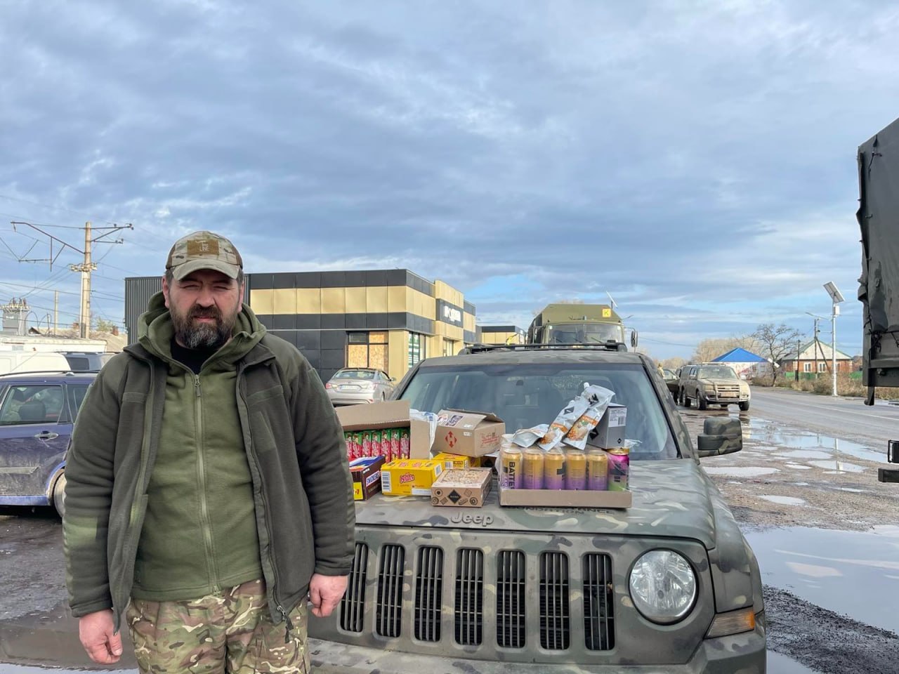  <i class="fa-solid fa-magnifying-glass-plus"></i>